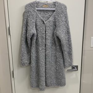 Bella Amore grey sweater coat